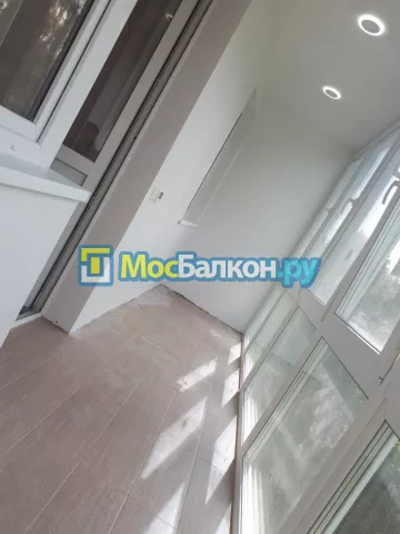 Панорамное остекление заказать под ключ по выгодной цене в Подольске от компании МосБалкон