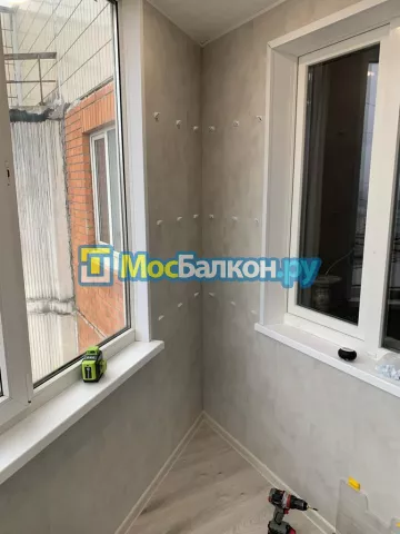 Отделка балконов в Подольске | Отделка балконов и лоджий и обшивка под ключ в МосБалкон