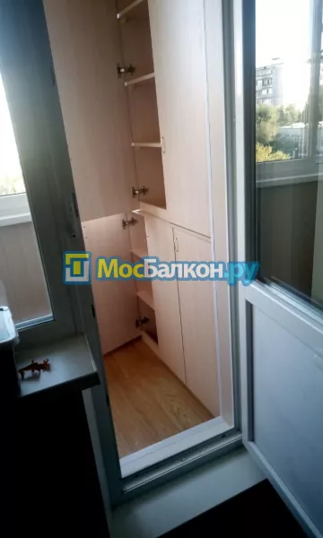 Шкаф на балкон купить в Подольске на заказ недорого от МосБалкон