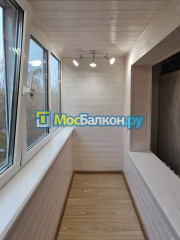 Отделка балконов в Подольске | Отделка балконов и лоджий и обшивка под ключ в МосБалкон