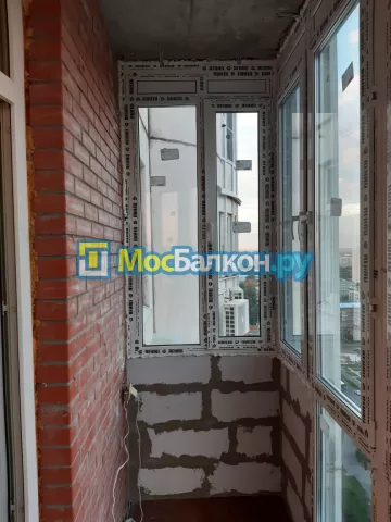 Панорамное остекление заказать под ключ по выгодной цене в Подольске от компании МосБалкон