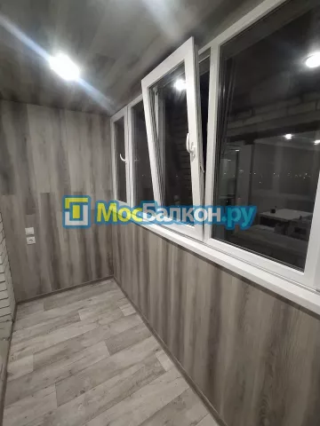 Заказать балкон в Подольске цена от 1320 руб | Остекление балконов и лоджий МосБалкон