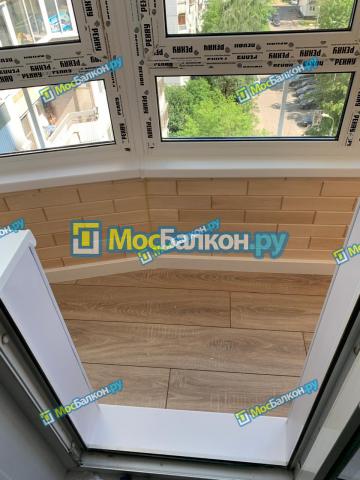 Экологически чистая Отделка балкона в доме п 44 формы Лодочка
