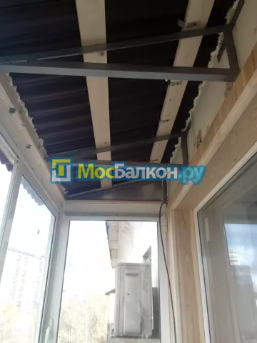 Крыша на балконе в Подольске монтаж и ремонт по выгодной цене от МосБалкон