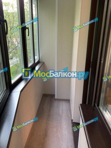 цветное ламинированное остекление балкона