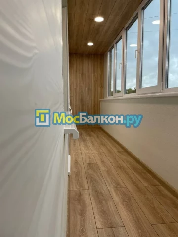 Заказать балкон в Подольске цена от 1320 руб | Остекление балконов и лоджий МосБалкон