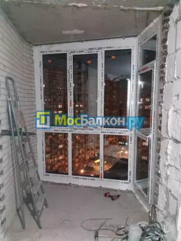 Панорамное остекление заказать под ключ по выгодной цене в Подольске от компании МосБалкон