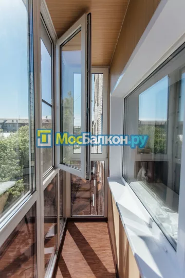 Заказать балкон в Подольске цена от 1320 руб | Остекление балконов и лоджий МосБалкон