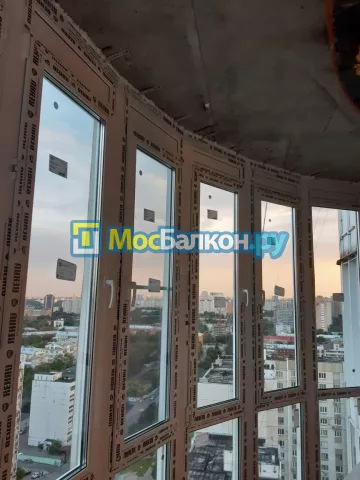 Панорамное остекление заказать под ключ по выгодной цене в Подольске от компании МосБалкон