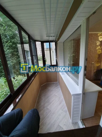 Заказать балкон в Подольске цена от 1320 руб | Остекление балконов и лоджий МосБалкон