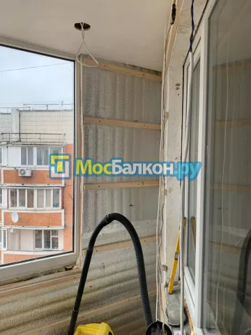 Отделка балконов в Подольске | Отделка балконов и лоджий и обшивка под ключ в МосБалкон