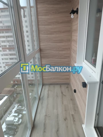 Панорамное остекление заказать под ключ по выгодной цене в Подольске от компании МосБалкон