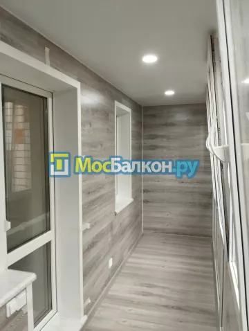 Заказать балкон в Подольске цена от 1320 руб | Остекление балконов и лоджий МосБалкон