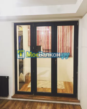 Услуги и дополнительные опции для остекления балконов от компании МосБалкон в Москве