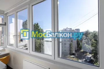 Французское остекление балконов и лоджий под ключ по доступным ценам в Подольске | МосБалкон
