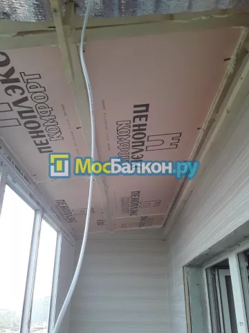 Крыша на балконе в Подольске монтаж и ремонт по выгодной цене от МосБалкон