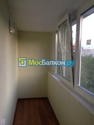 Отделка балкона и лоджии пластиковыми ПВХ панелями в Подольске от компании МосБалкон